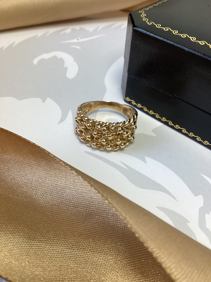 9ct Yellow Gold Keeper Ring