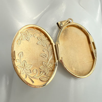 9ct Yellow Gold Oval Floral Locket