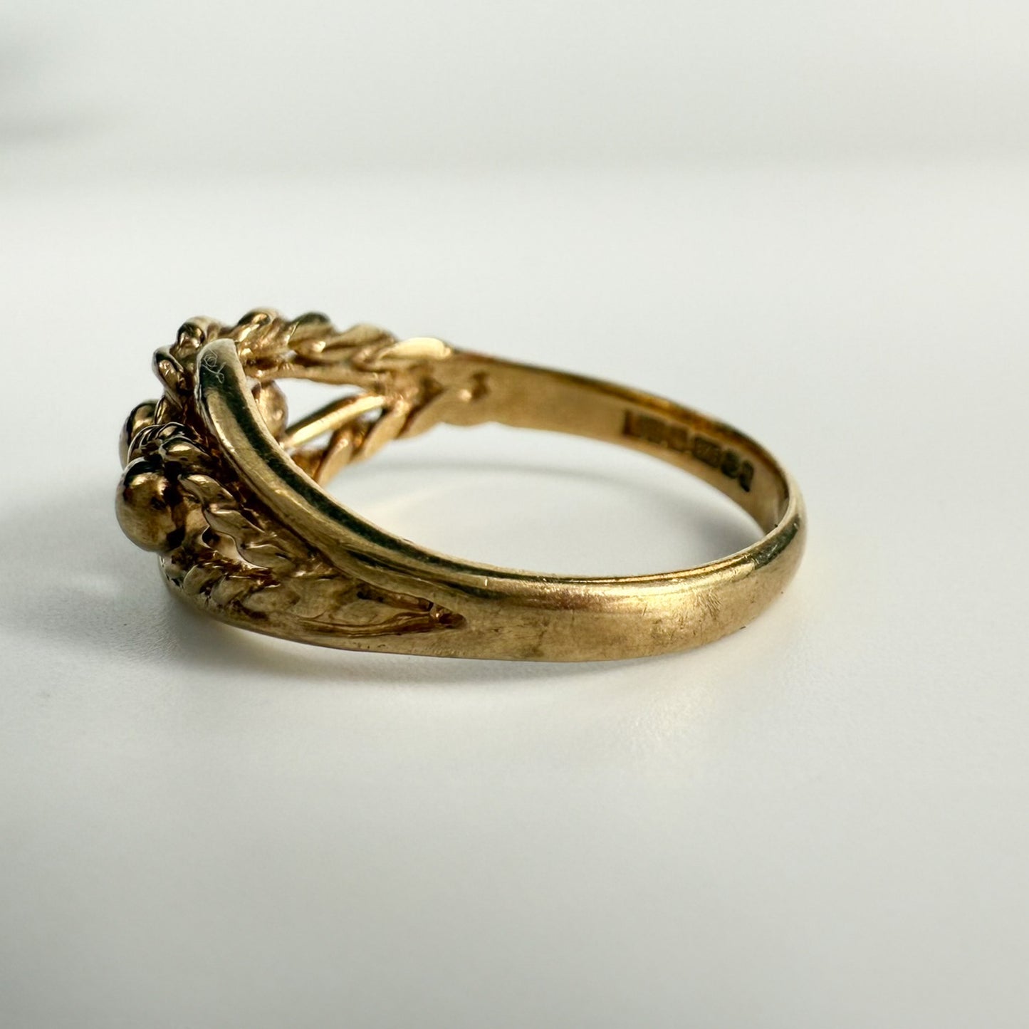 9ct Yellow Gold Rope and Bead Detail Ring