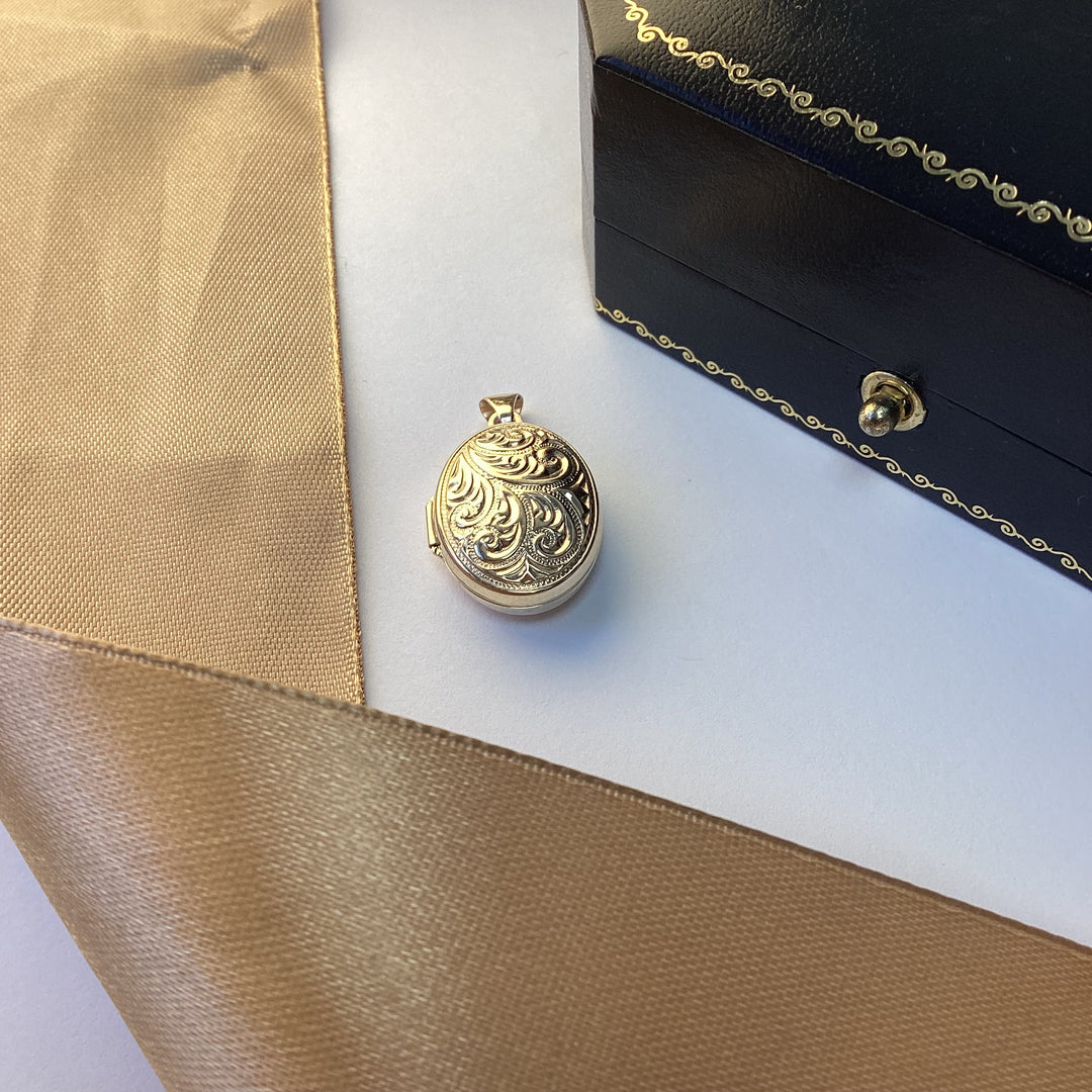 9ct Yellow Gold Locket