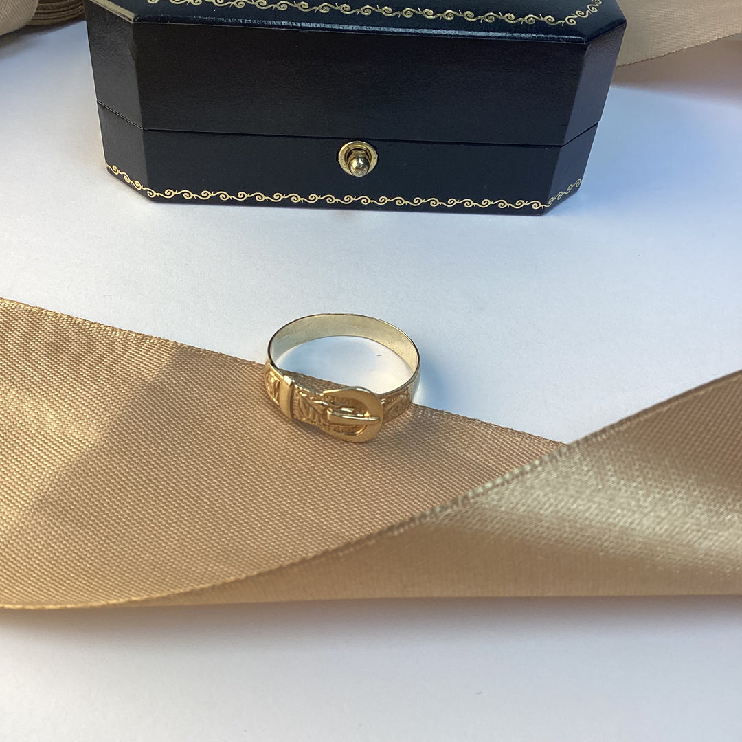 9ct Yellow Gold Buckle Ring Mans Ring