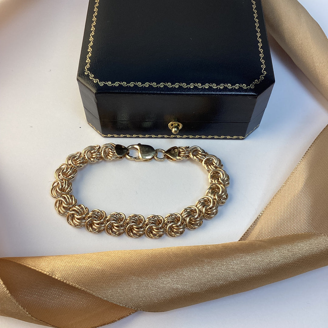 9ct Yellow Gold Fancy Bracelet - 7.5 Inch