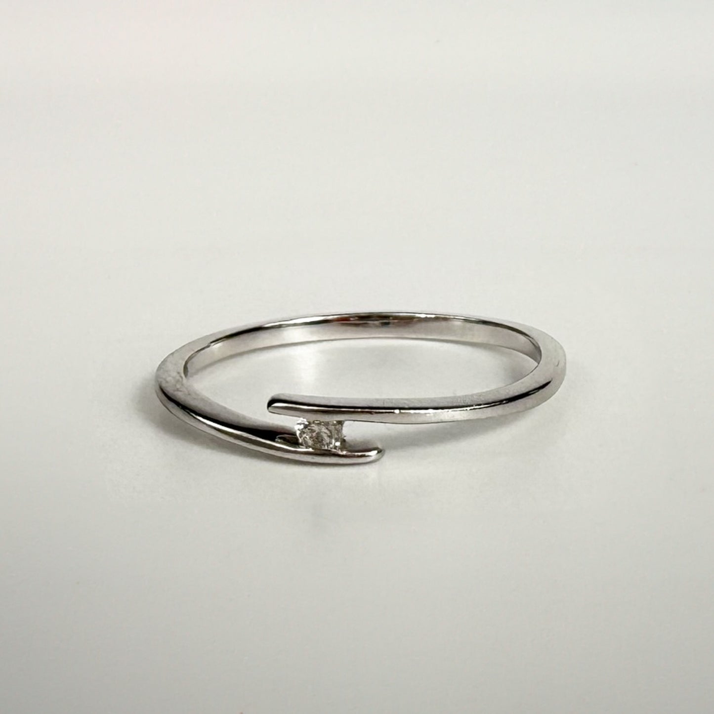 9ct White Gold Twist Diamond Ring