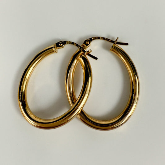 9ct Yellow Gold 2cm Oval Hoop Earrings