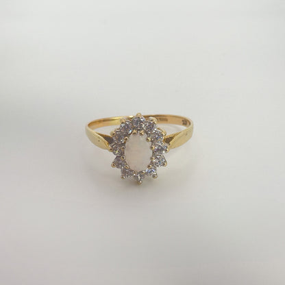 9ct Yellow Gold Opal Ring