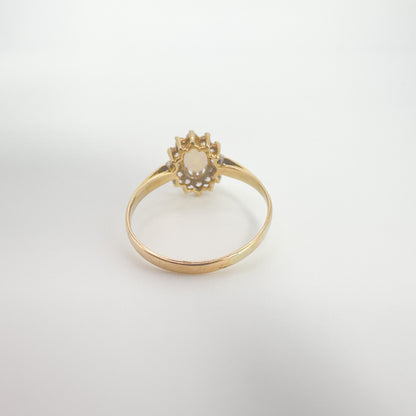 9ct Yellow Gold Opal Ring
