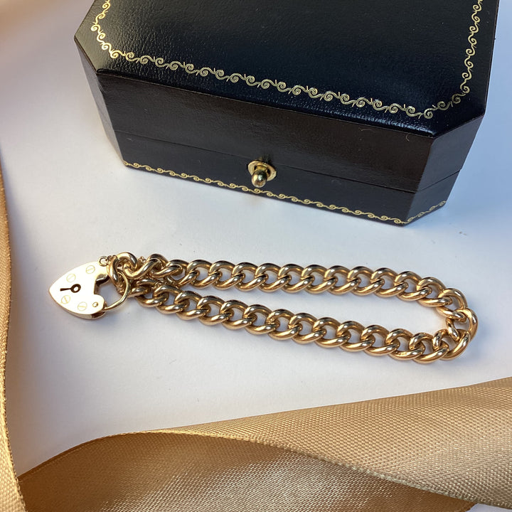 9ct Yellow Gold Charm Bracelet - 7 Inch