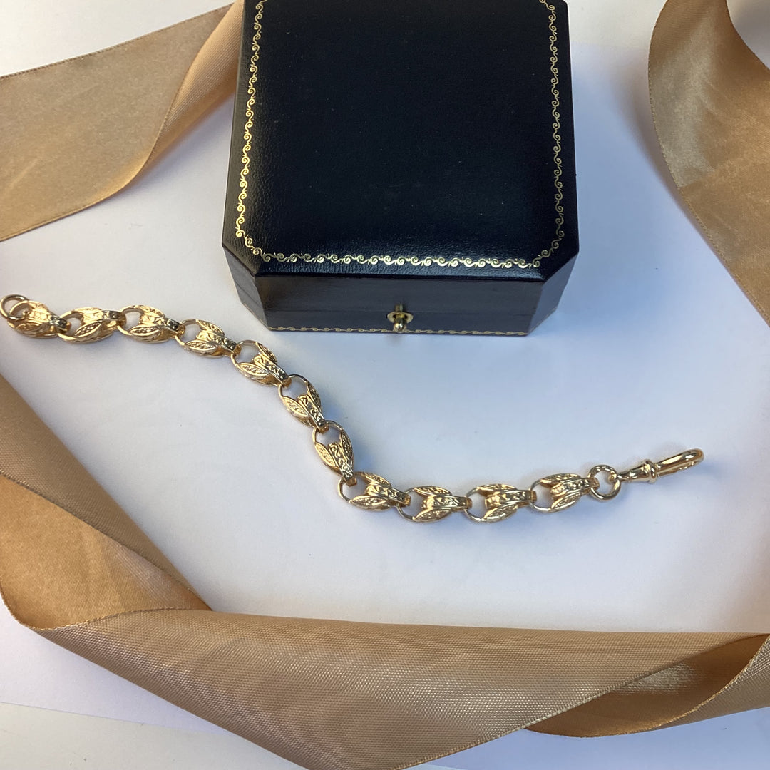 9ct Yellow Gold Fancy Bracelet - 8.5 Inch