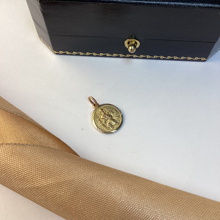 9ct Yellow Gold St Christopher Pendant / Charm