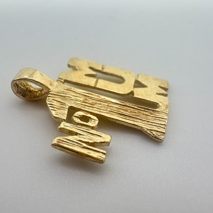 9ct Yellow Gold No1 Mum Pendant