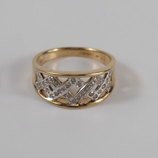 9ct Gold Diamond Cut-Out Band Ring 0.24ct
