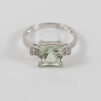 Second-Hand 9ct White Gold Green Amethyst & Diamond Ring – 0.36ct