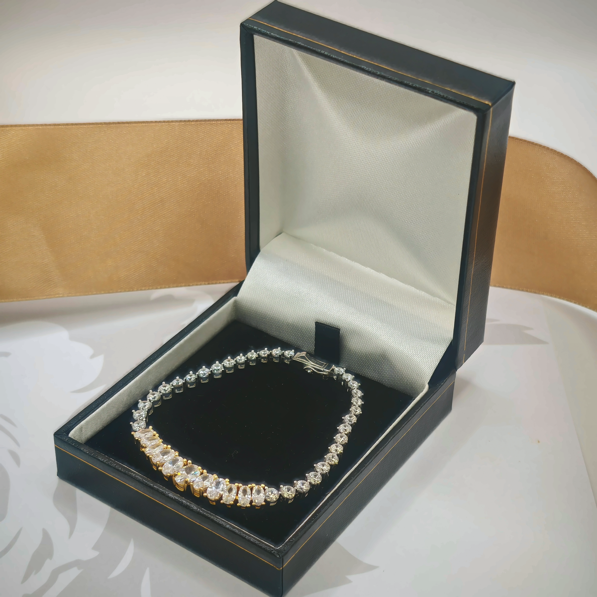 Sterling Silver Two-Tone Gradated Tennis Bracelet with CZ, photograph 3 of 6. SKU SIL-33.