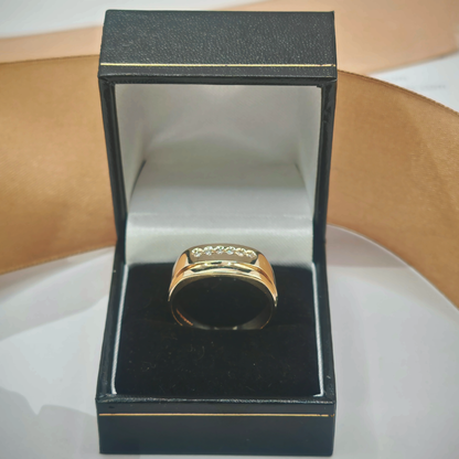 9ct Gold Diamond Set Ring Size V, photograph 1 of 8. SKU JB3616.