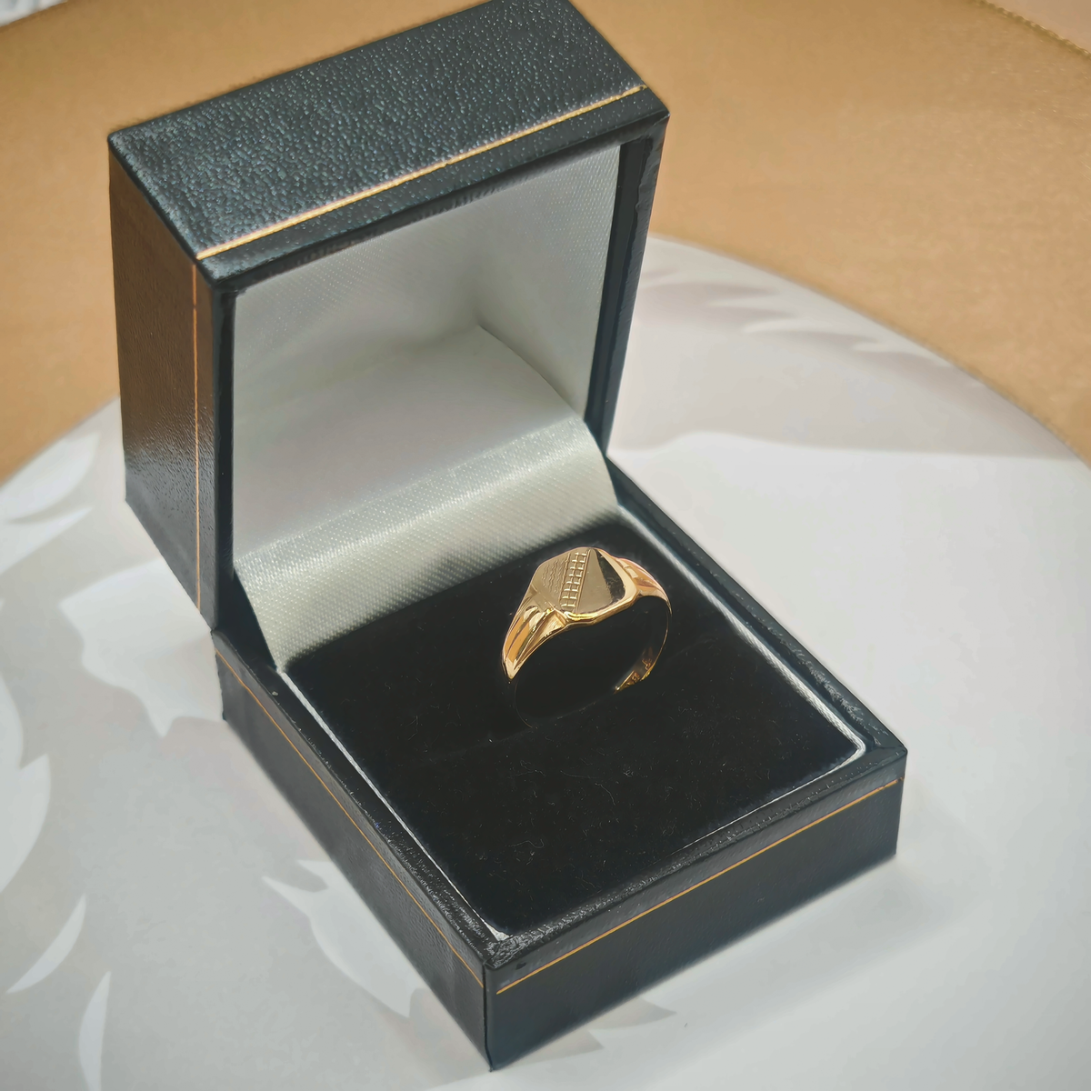 9ct Gold Yellow Signet Ring, photograph 2 of 8. SKU JB3617.