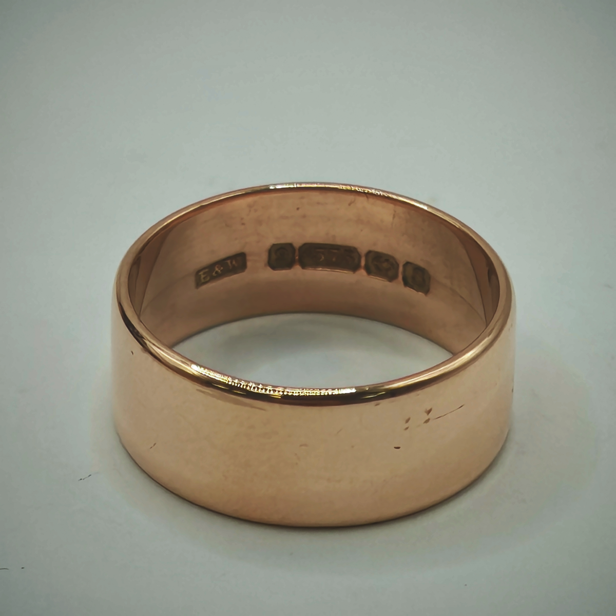 9ct Rose Gold D-Shape Wedding Band Ring 8.7mm, photograph 7 of 8. SKU JB3619.