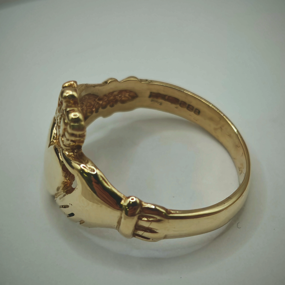 9ct Yellow Gold Claddagh Ring, photograph 7 of 9. SKU JB3620.