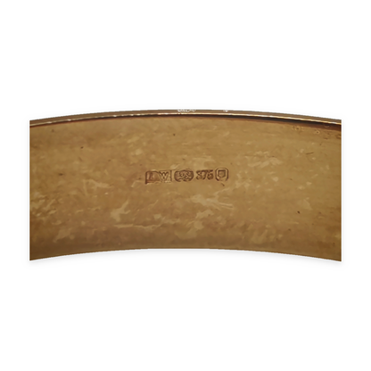 9ct Yellow Gold Engraved Leaf Design Hinged Bangle, photograph 6 of 7. SKU JB3628.