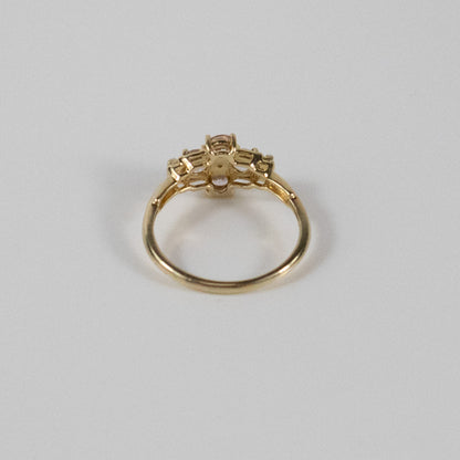 Second-Hand 9ct Gold Pink Stone & Baguette Ring