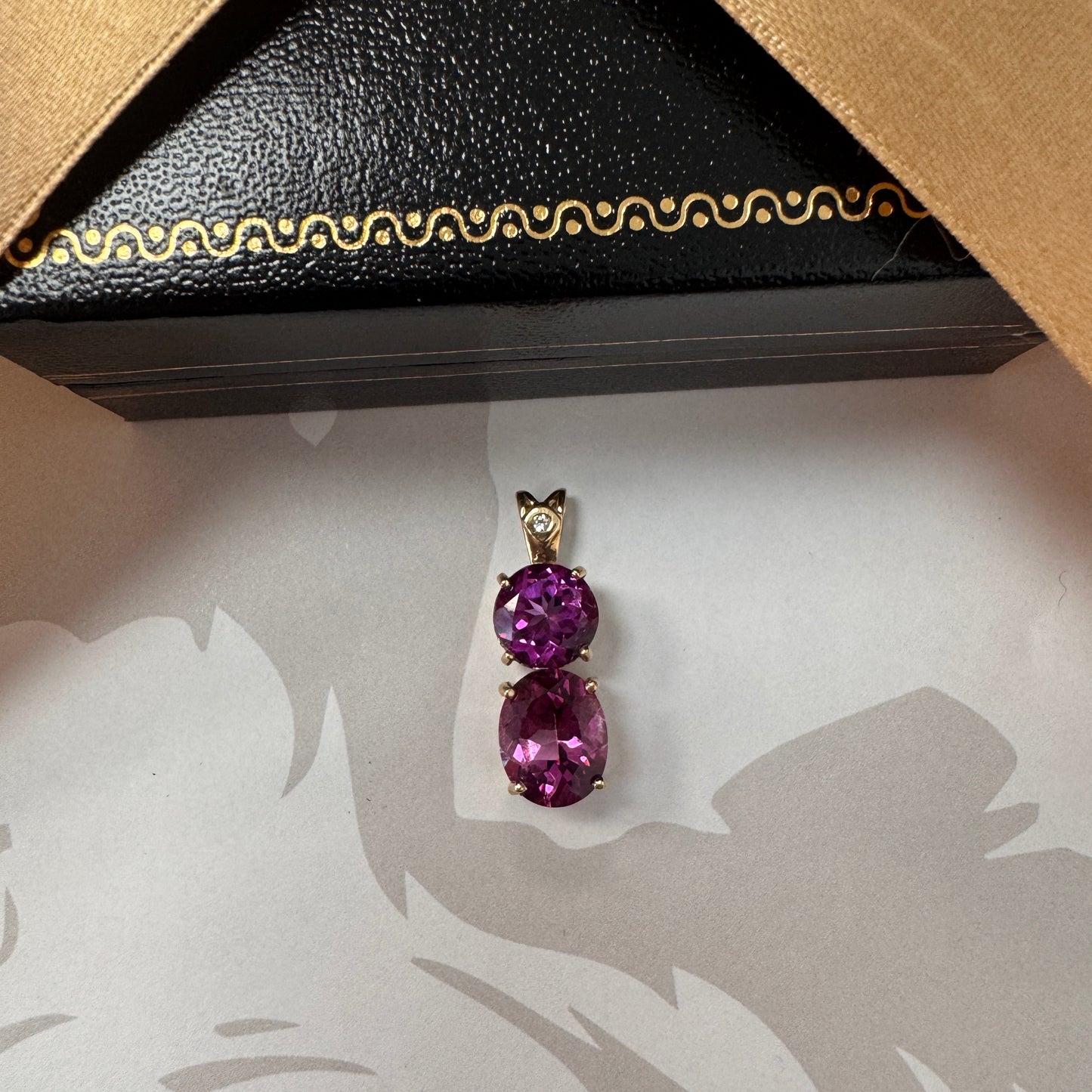 9ct Gold Three Stone Gemstone Pendant