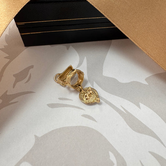 9ct Gold Well Charm with Cat Inside