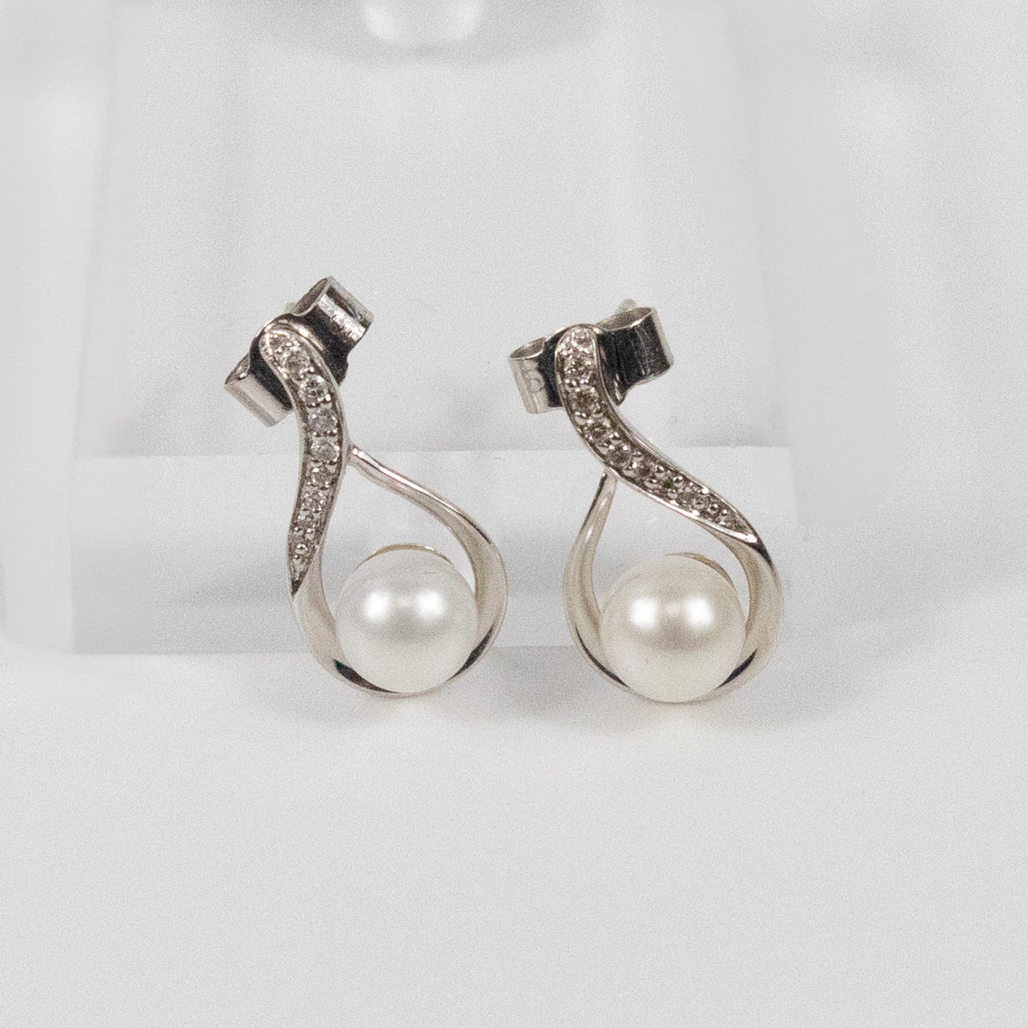 9ct White Gold Pearl and Cubic Zirconia Swirl Stud Earrings