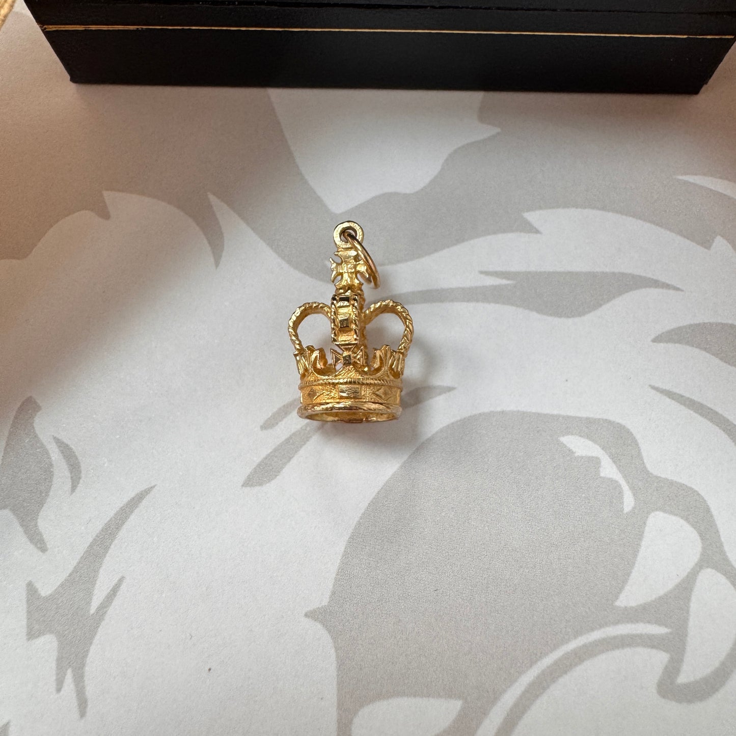 9ct Gold Crown Charm