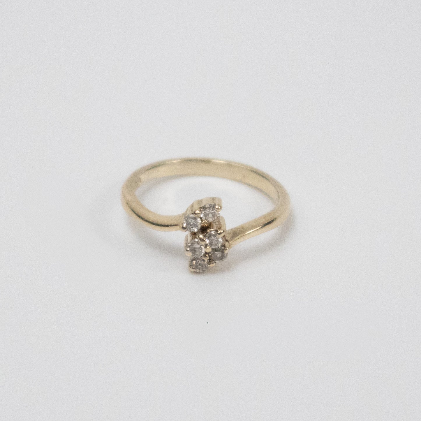 Second-Hand 9ct Yellow Gold Diamond Cluster Ring