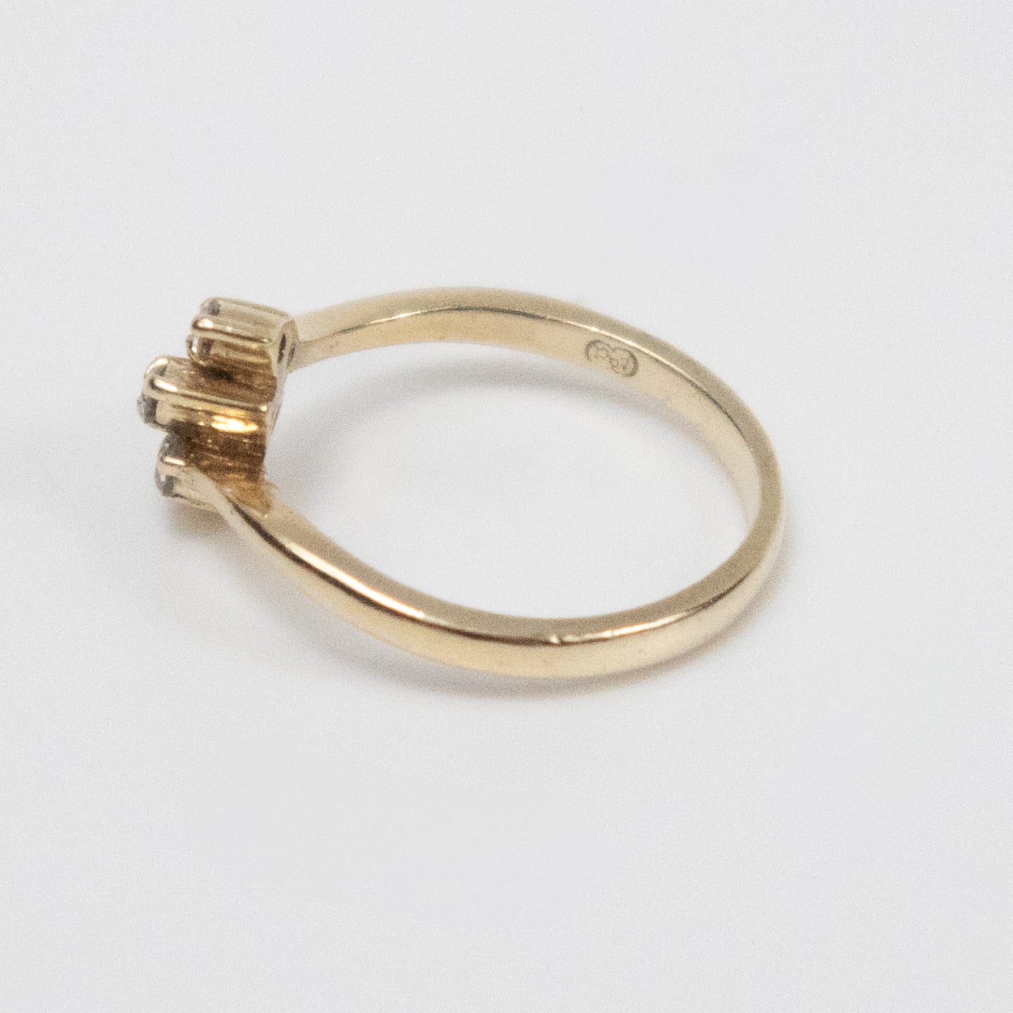 Second-Hand 9ct Yellow Gold Diamond Cluster Ring