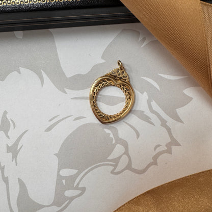 9ct Gold Heart Shaped Half Sovereign Coin Mount Pendant