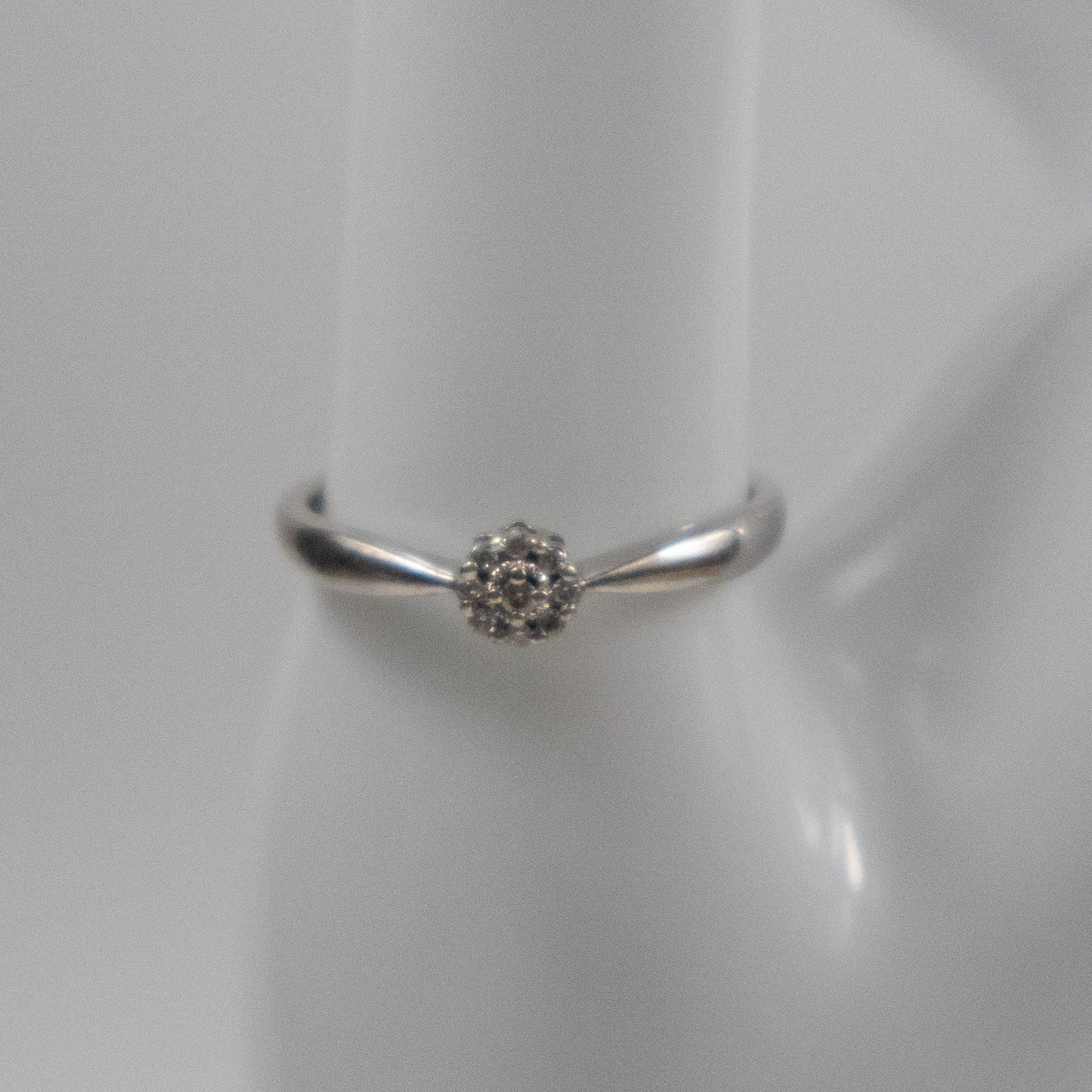 Second-Hand 9ct White Gold Diamond Cluster Ring