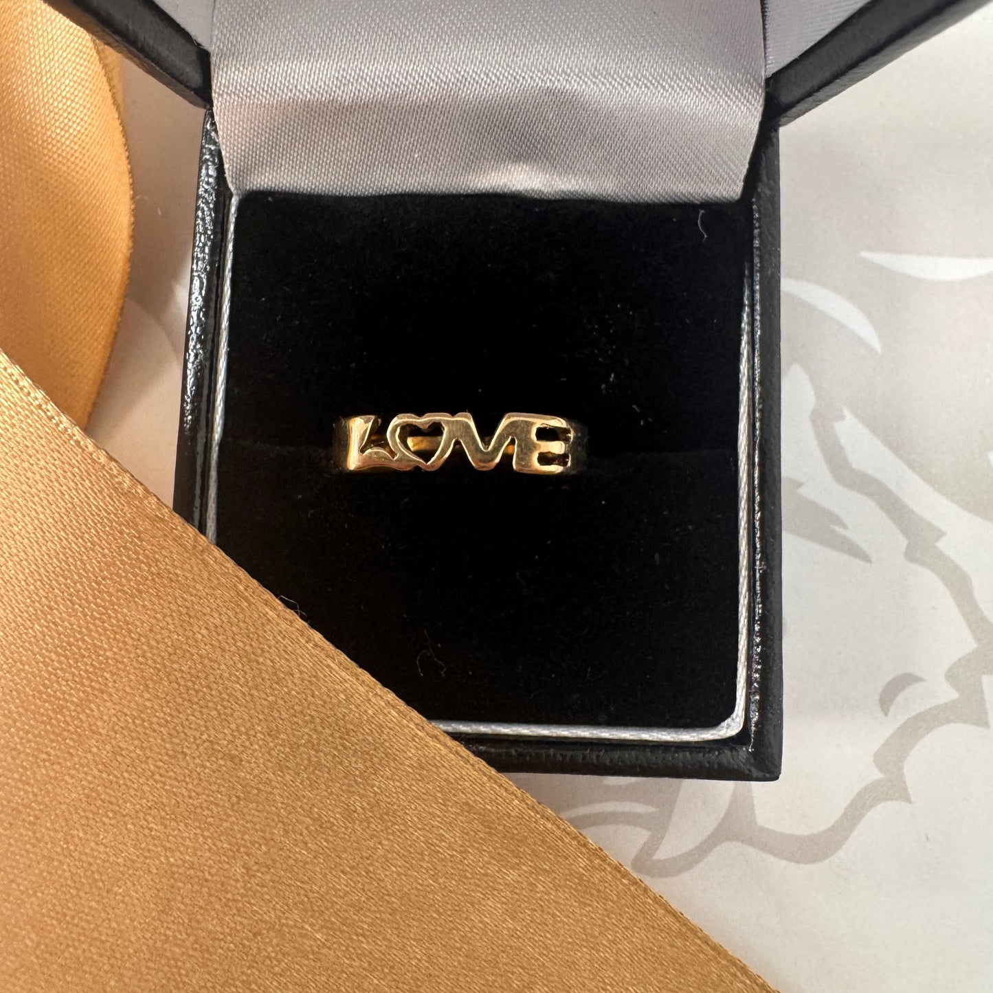 9ct Gold LOVE Romantic Statement Ring