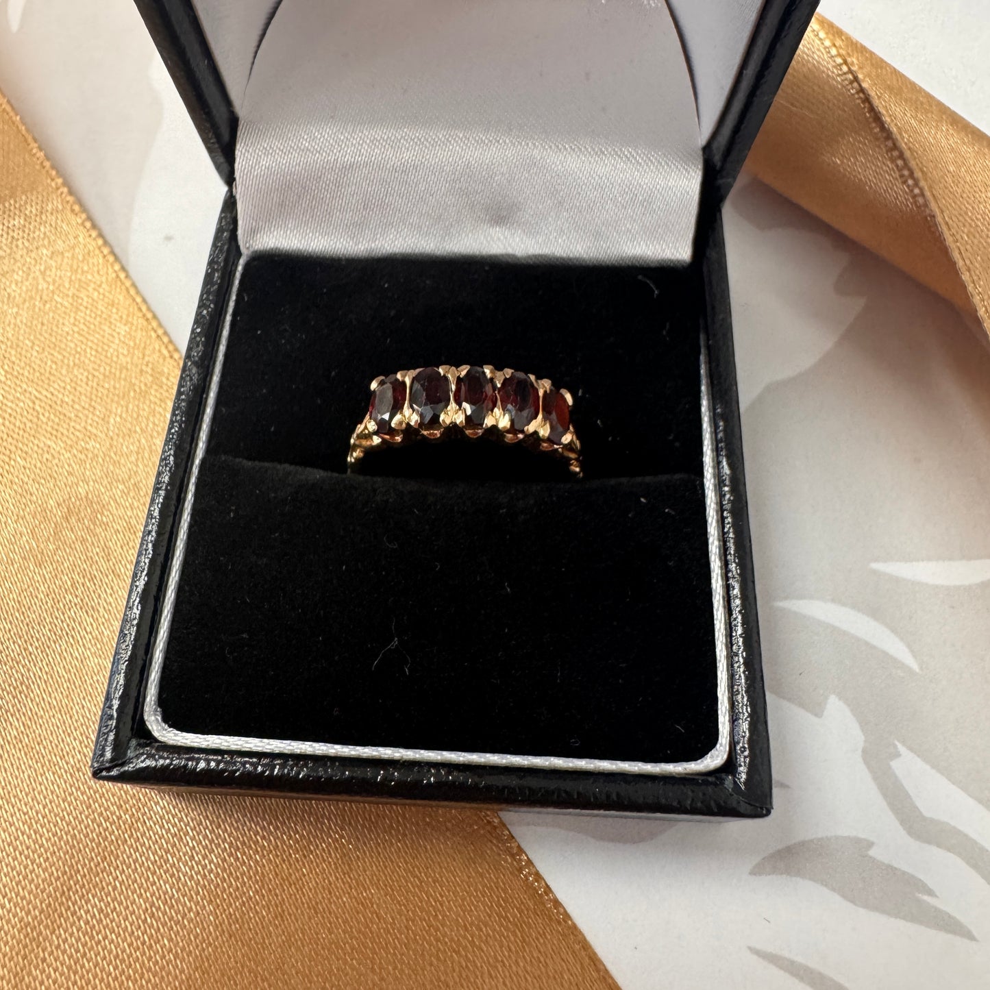 9ct Gold Vintage Five Stone Garnet Ring