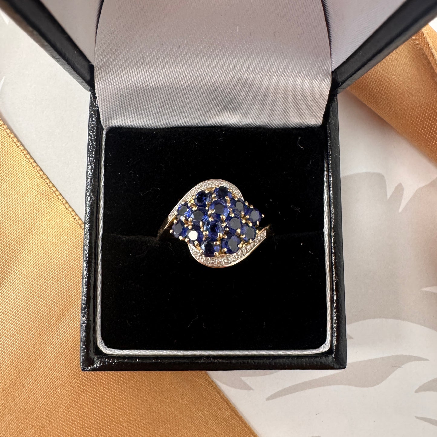9ct Gold Sapphire & Diamond Cluster Ring