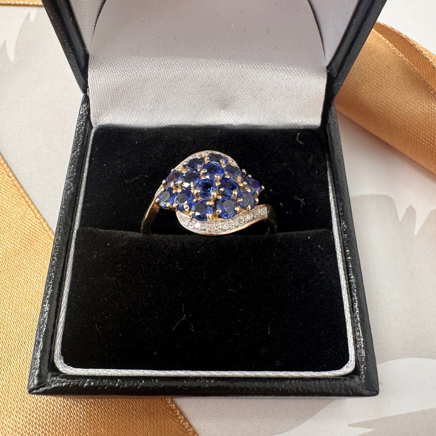9ct Gold Sapphire & Diamond Cluster Ring
