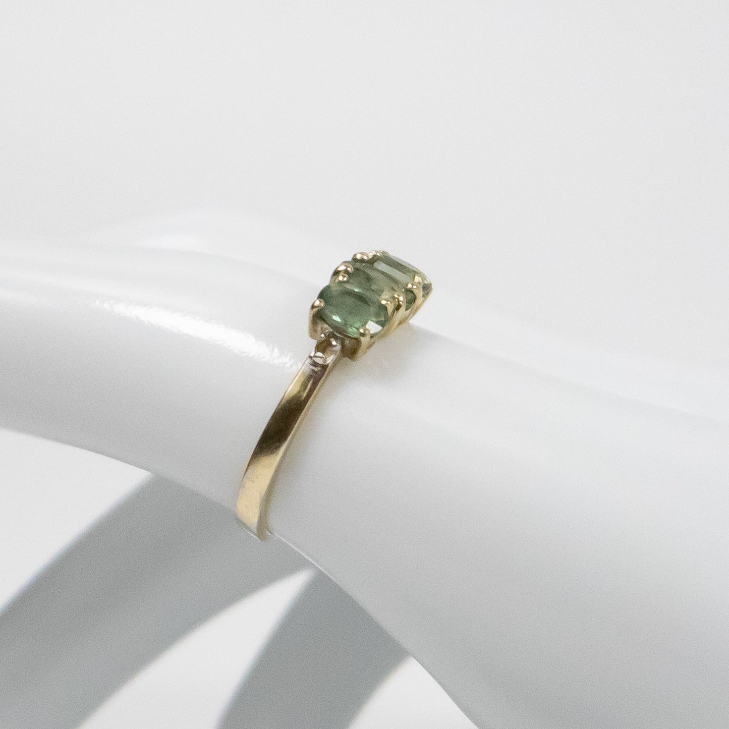 Second-Hand 9ct Gold Green Tourmaline and Diamond Ring