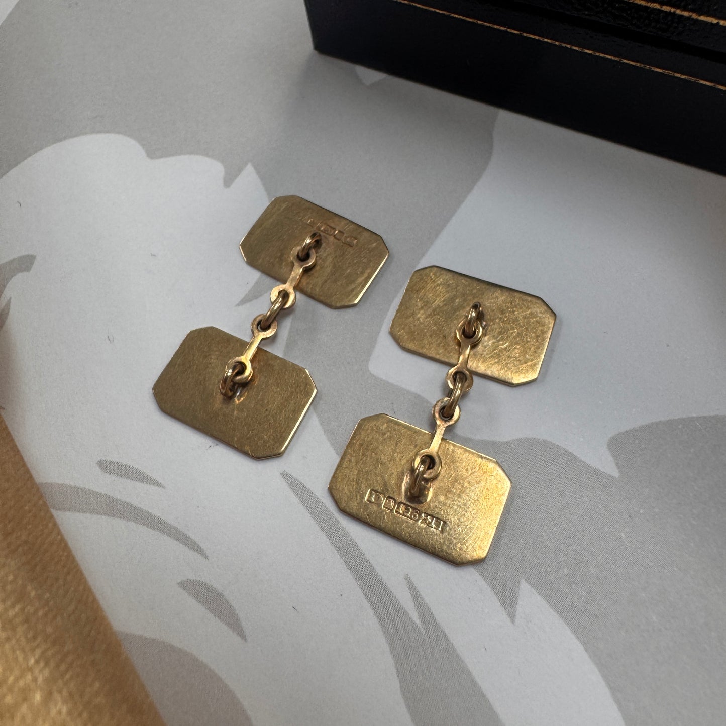 9ct Gold Vintage Textured Chain Link Cufflinks