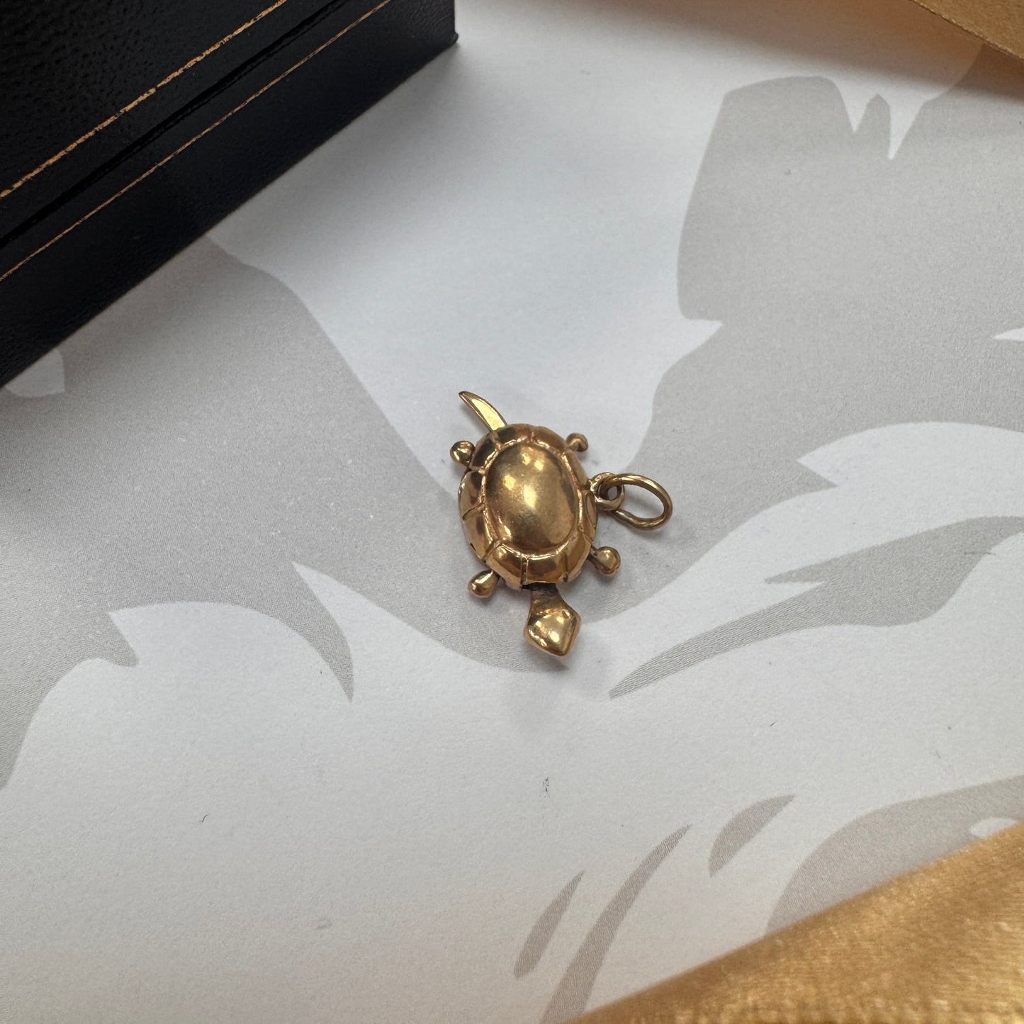 9ct Gold Movable Turtle Charm