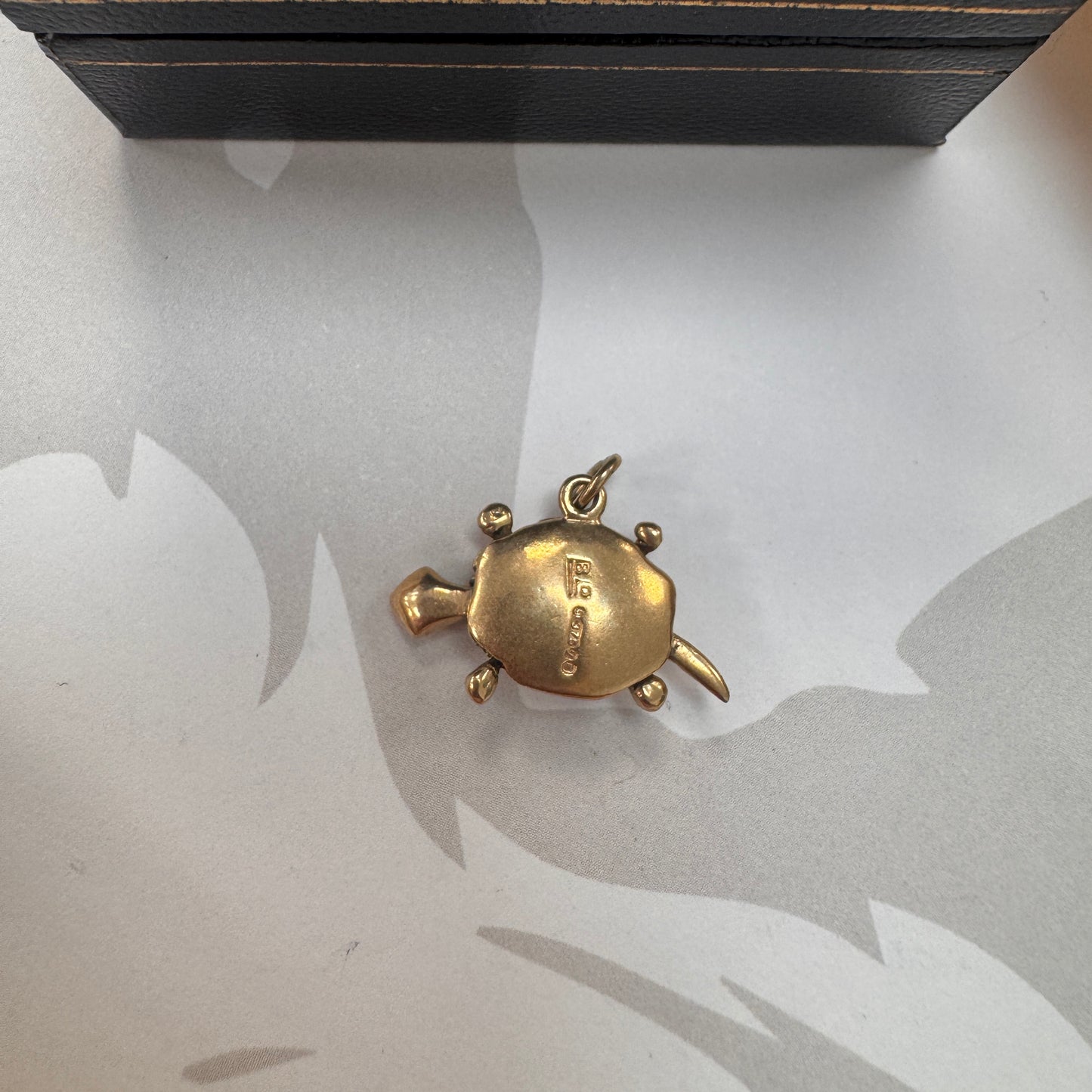 9ct Gold Movable Turtle Charm