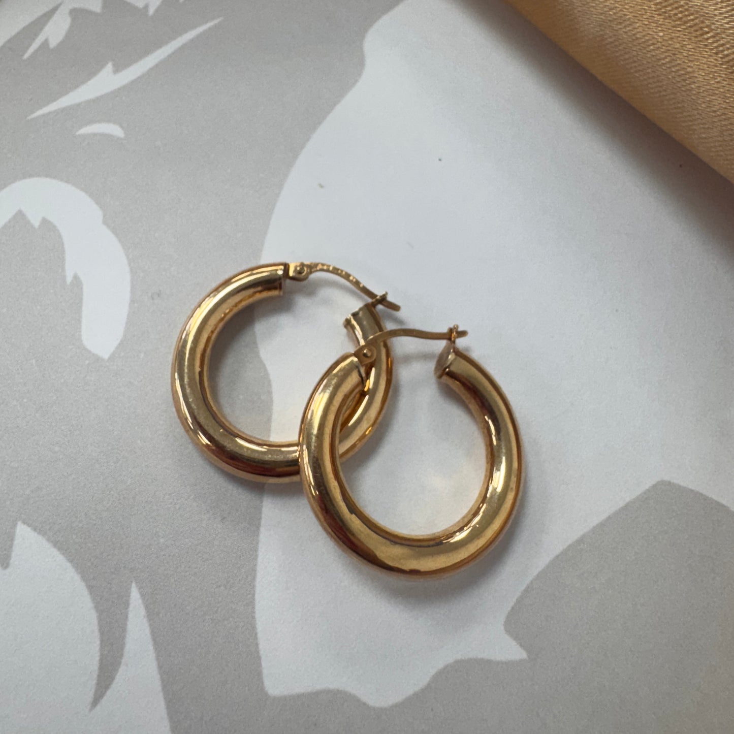 9ct Gold Hoop Earrings