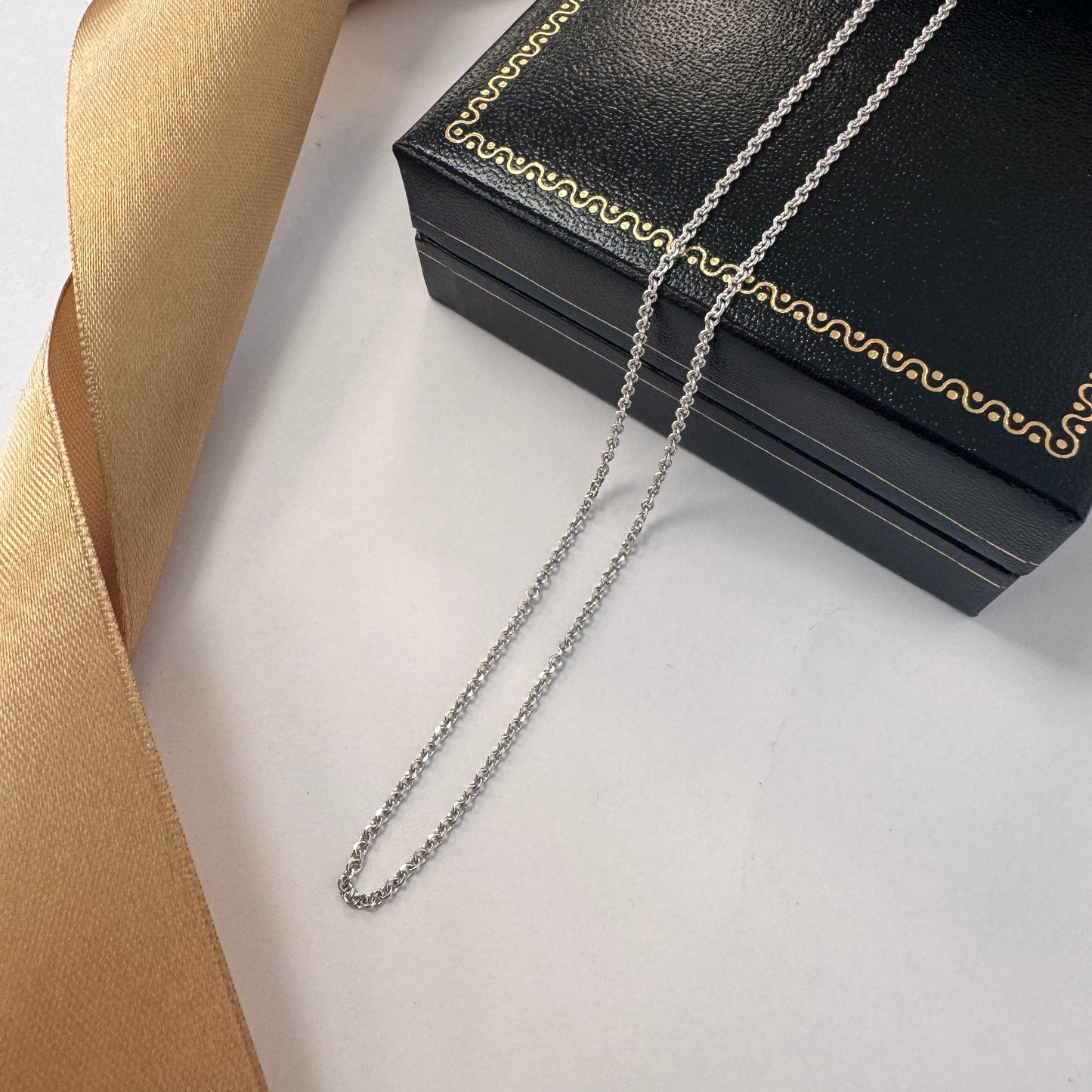 18ct White Gold Belcher Chain 18 Inch