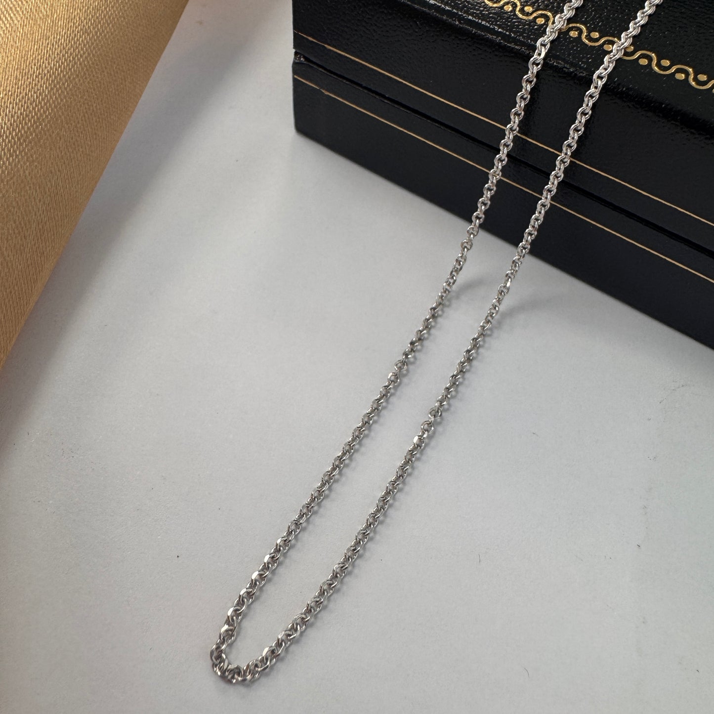 18ct White Gold Belcher Chain 18 Inch