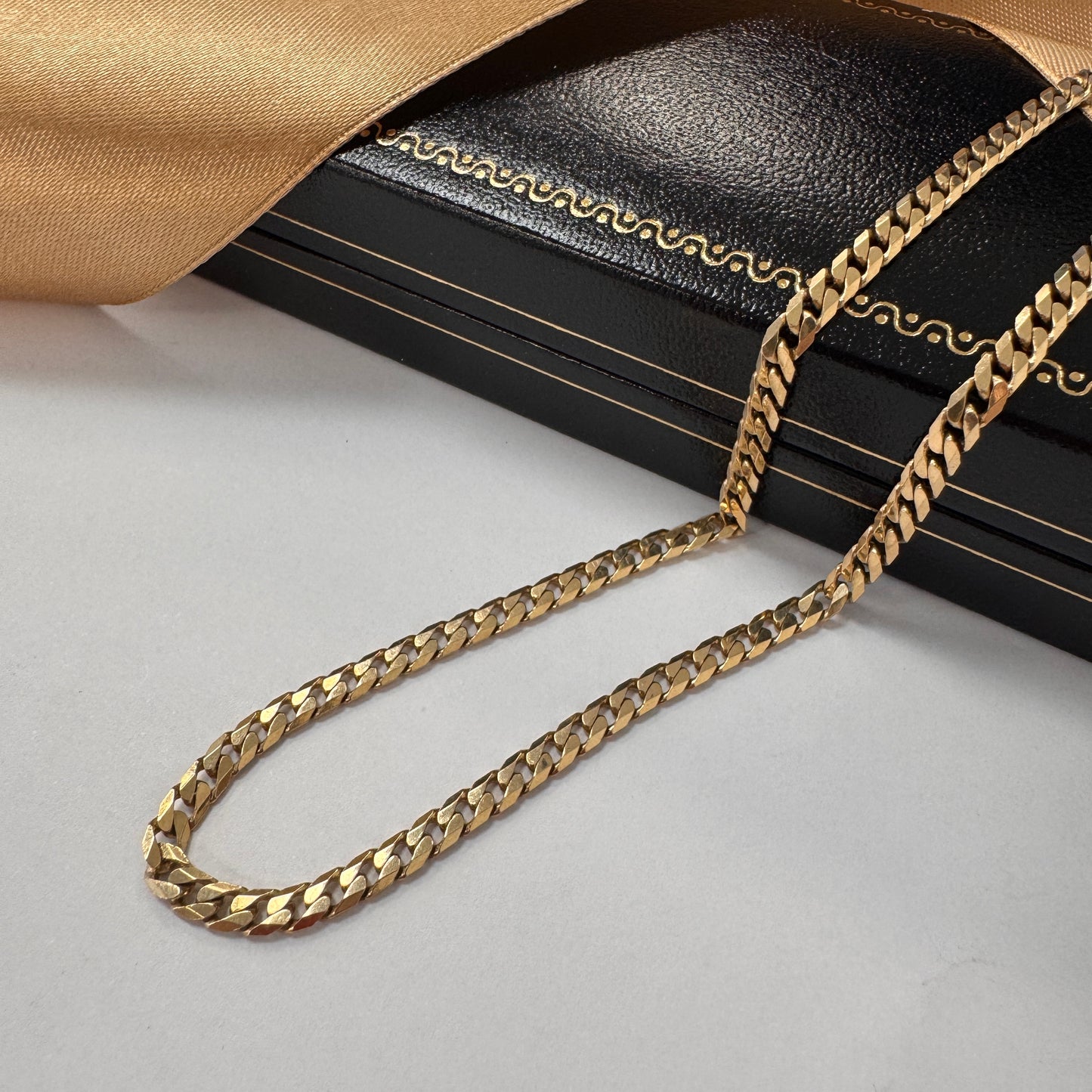 9ct Gold Curb Link Chain
