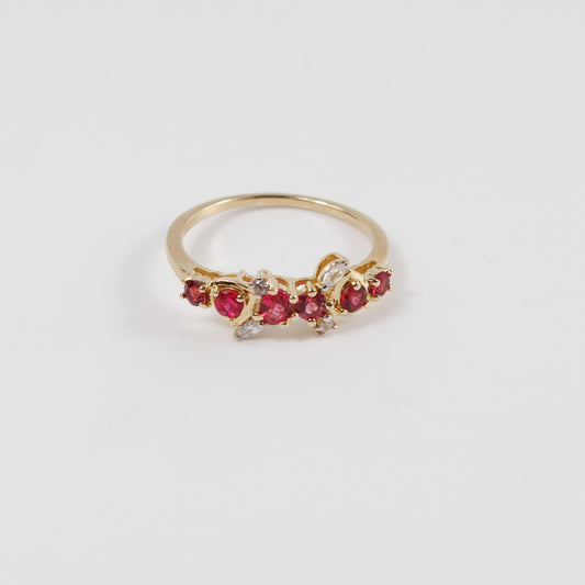 Second-Hand 9ct Yellow Gold Red Stone Cluster Ring