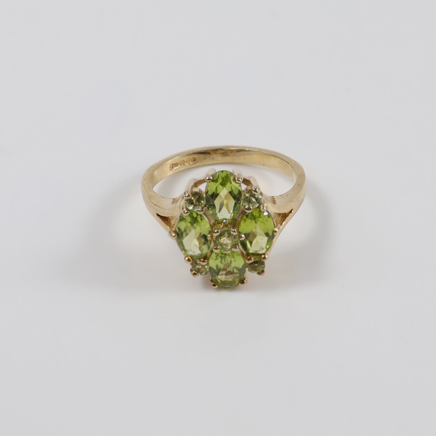 Second-Hand 9ct Yellow Gold Peridot Cluster Ring