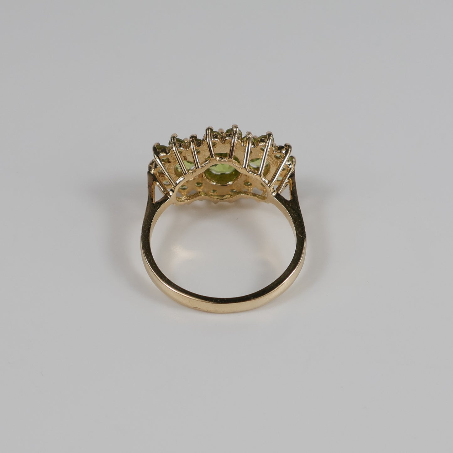 Second-Hand 9ct Yellow Gold Peridot Cluster Ring
