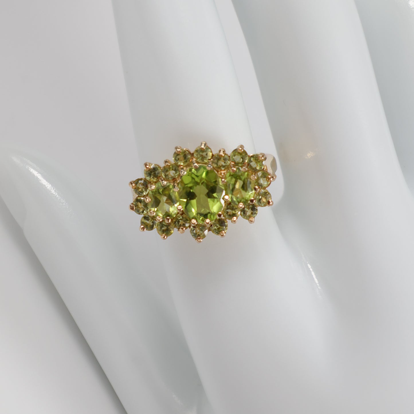 Second-Hand 9ct Yellow Gold Peridot Cluster Ring