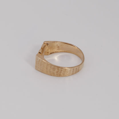 Second-Hand 9ct Yellow Gold “MUM” Ring – Textured Band