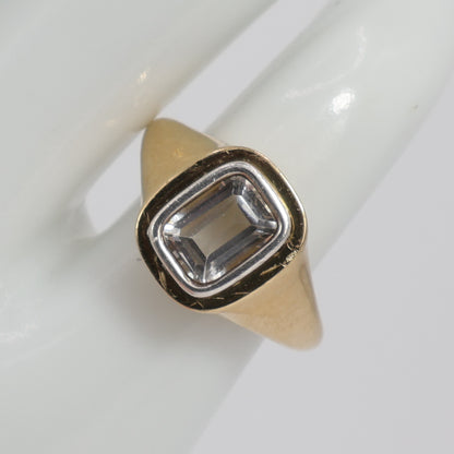 Second-Hand 9ct Gold Rectangular Stone Signet Ring