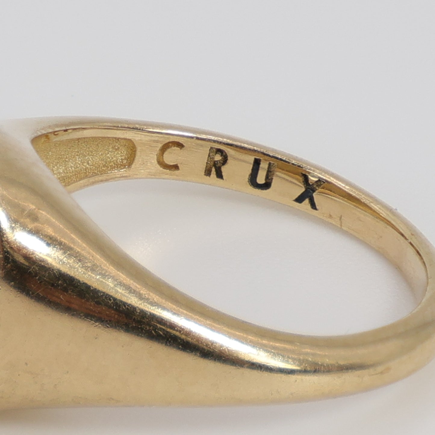 Second-Hand 9ct Gold Rectangular Stone Signet Ring